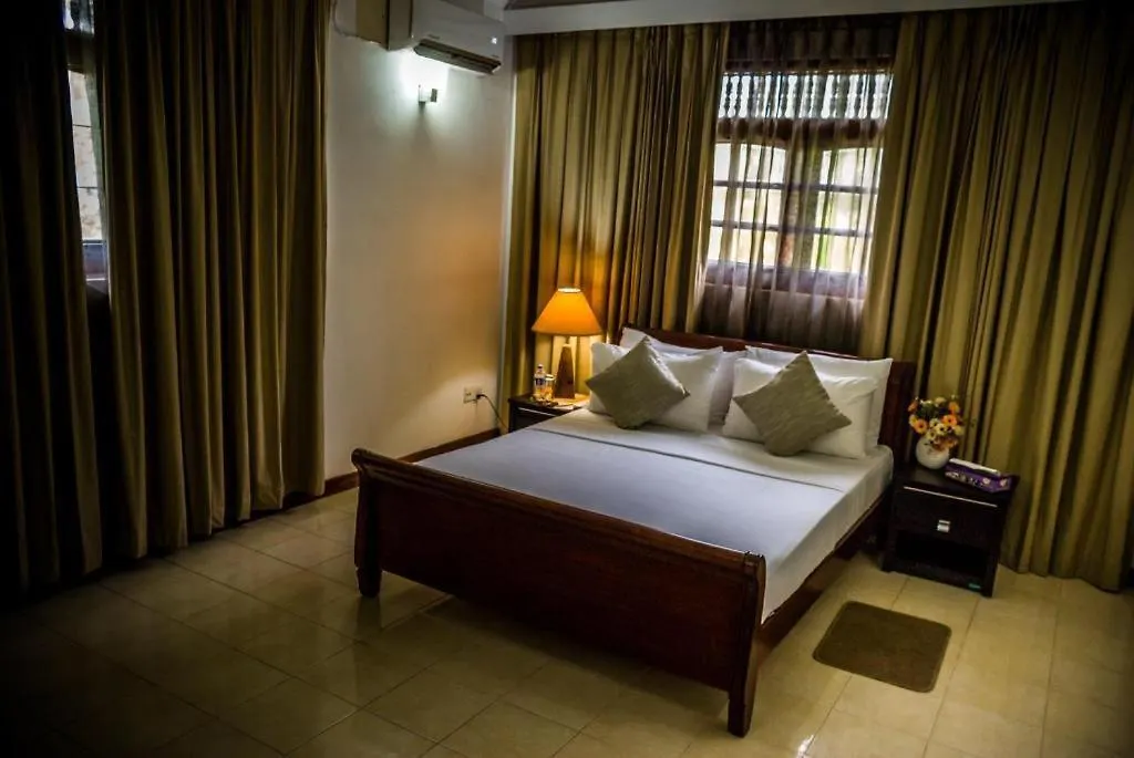 Ocean Beauty Guest House Negombo