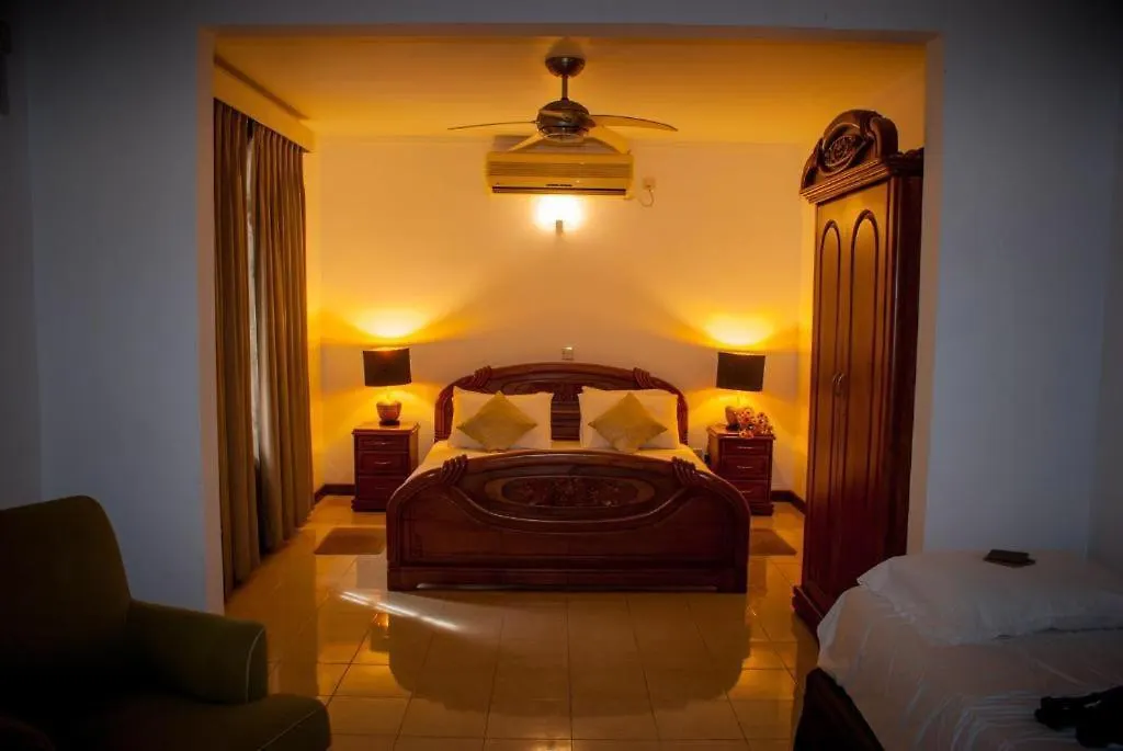 Ocean Beauty Guest House Νεγκόμπο Σρι Λάνκα