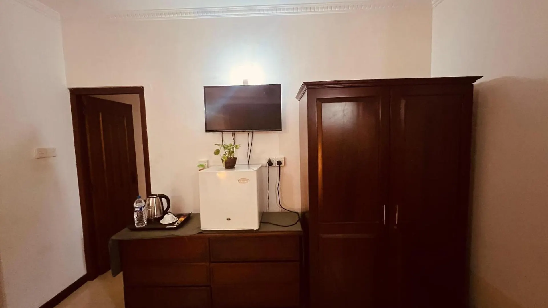 Ocean Beauty Guest House Νεγκόμπο 0*,