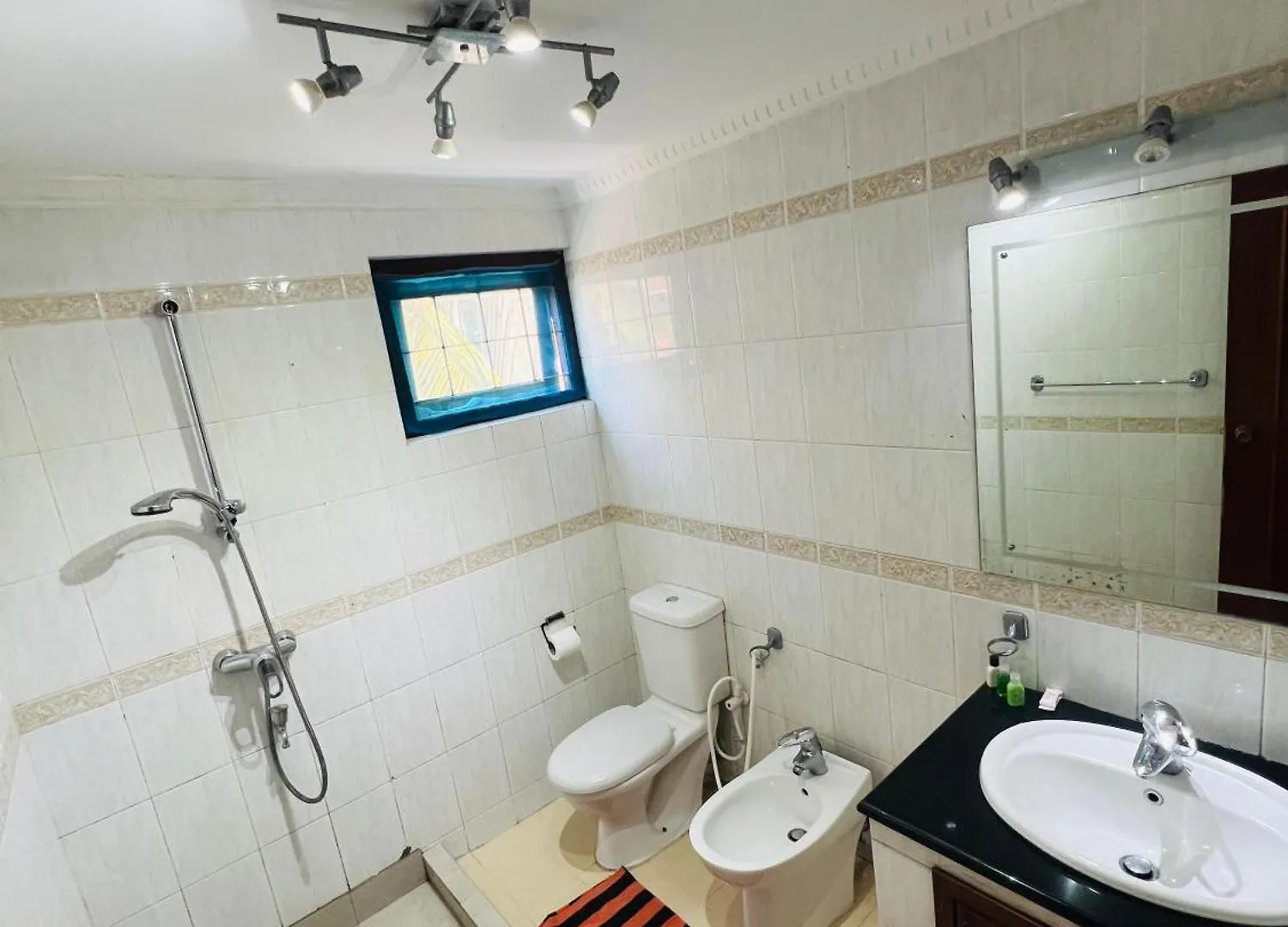 Ocean Beauty Guest House Negombo Sri Lanka
